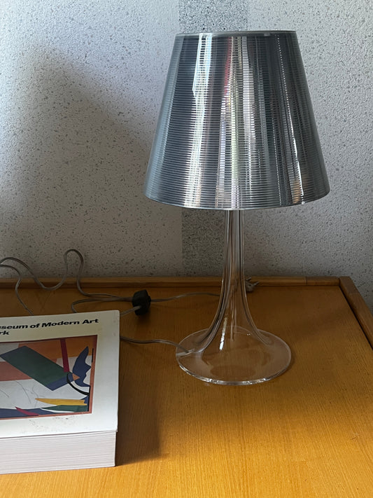 Phillipe Starck Flos Italy Miss K Designlampe Vintagelampe Vintagedesign Vintseekers