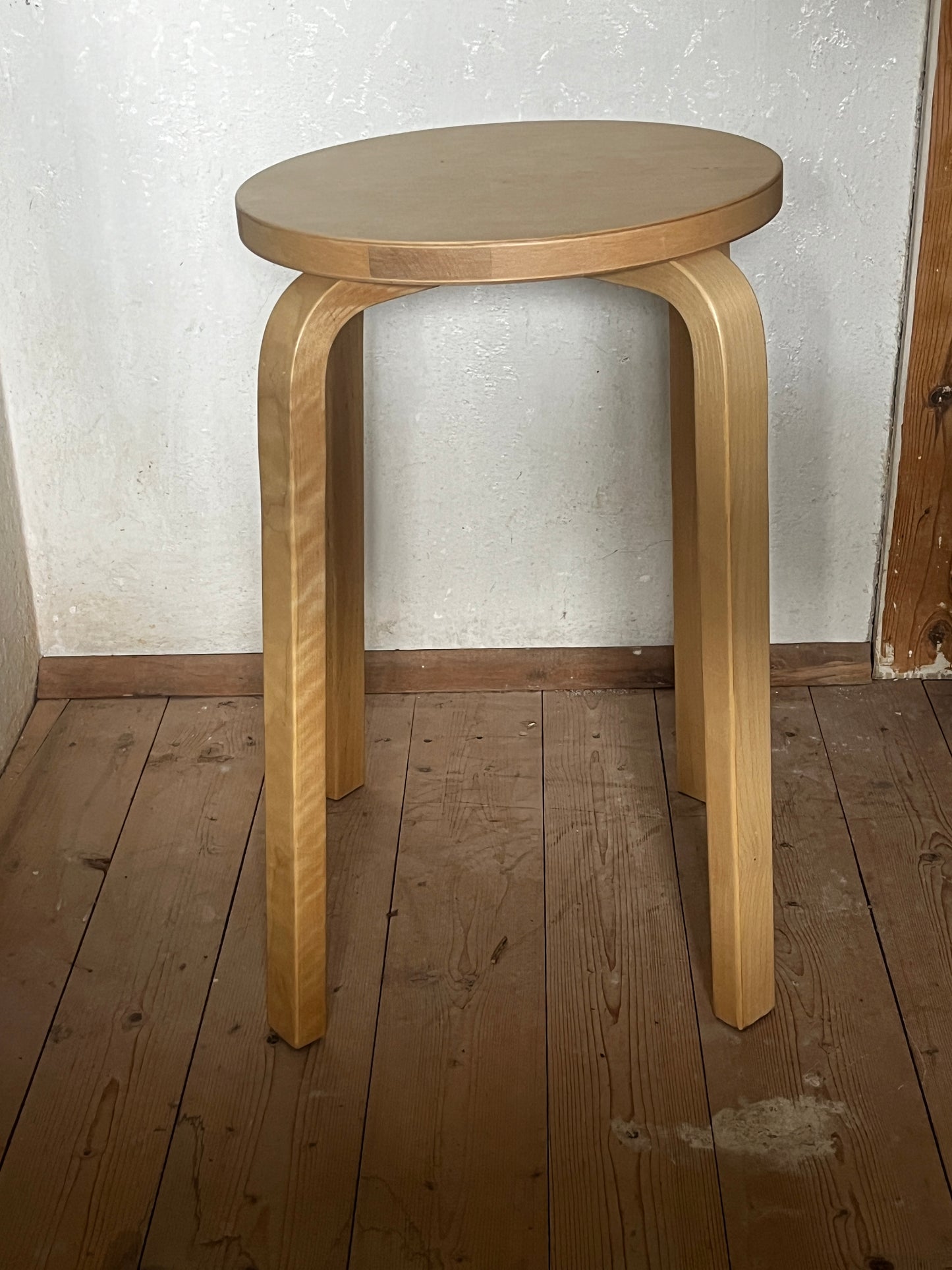 Artek Hocker Alvar Aalto