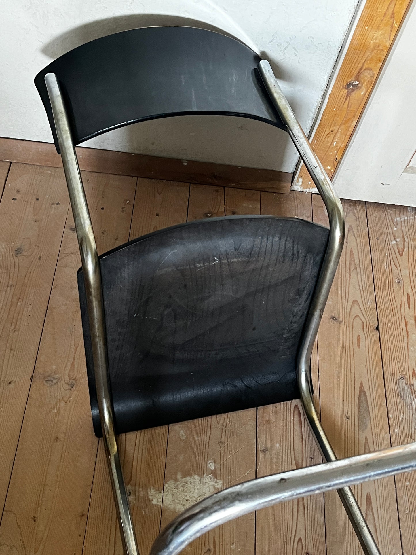 Bauhaus tubular steel armchair cantilever