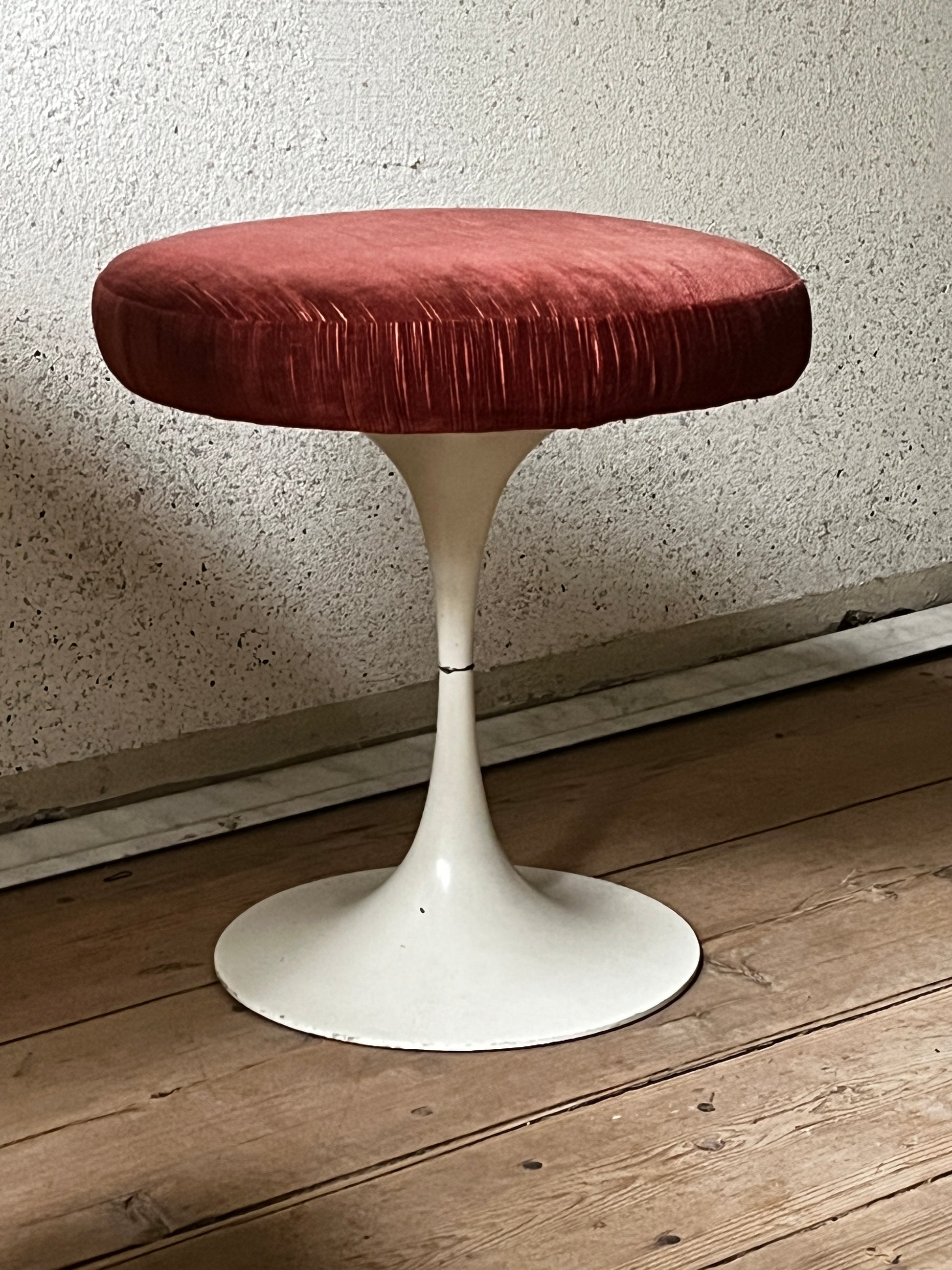 Arkana Design Hocker Stool  Vintagefurniture Vintagedesign Vintseekers