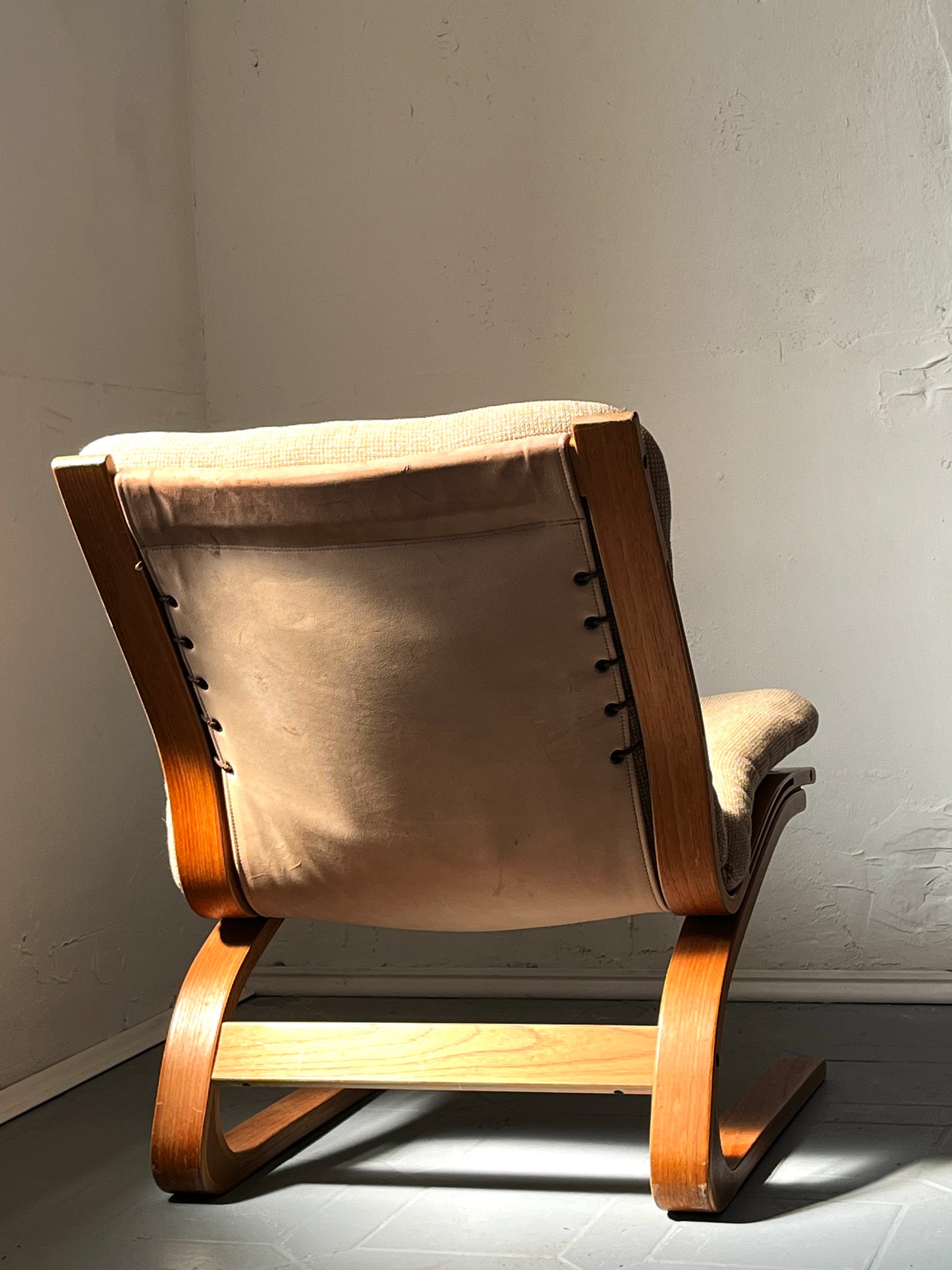 Kengu Lounge Chair Elsa &amp; Nordahl Solheim for Rybo Rykken