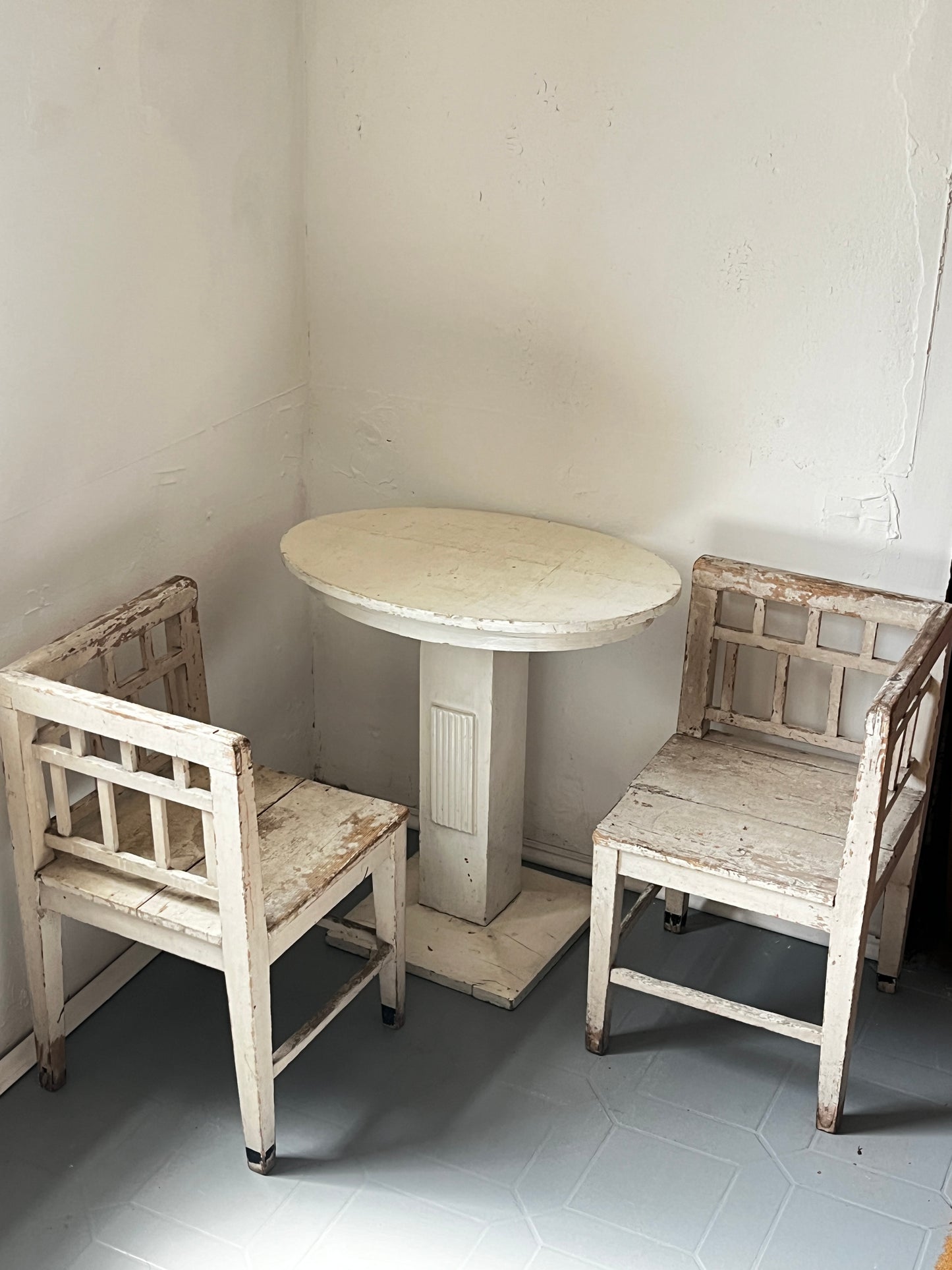 Art Nouveau armchair, wooden armchair, restoration project