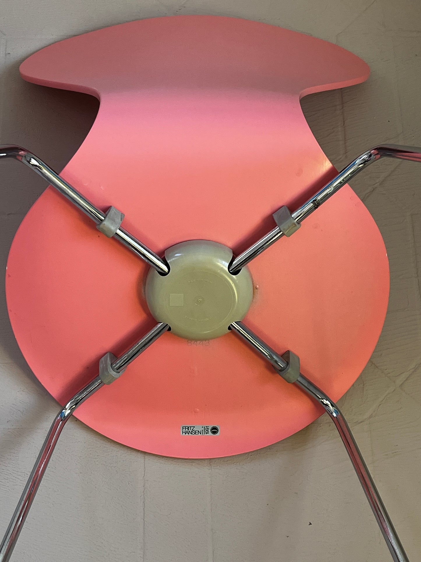 Arne Jacobsen armchair Fritz Hansen