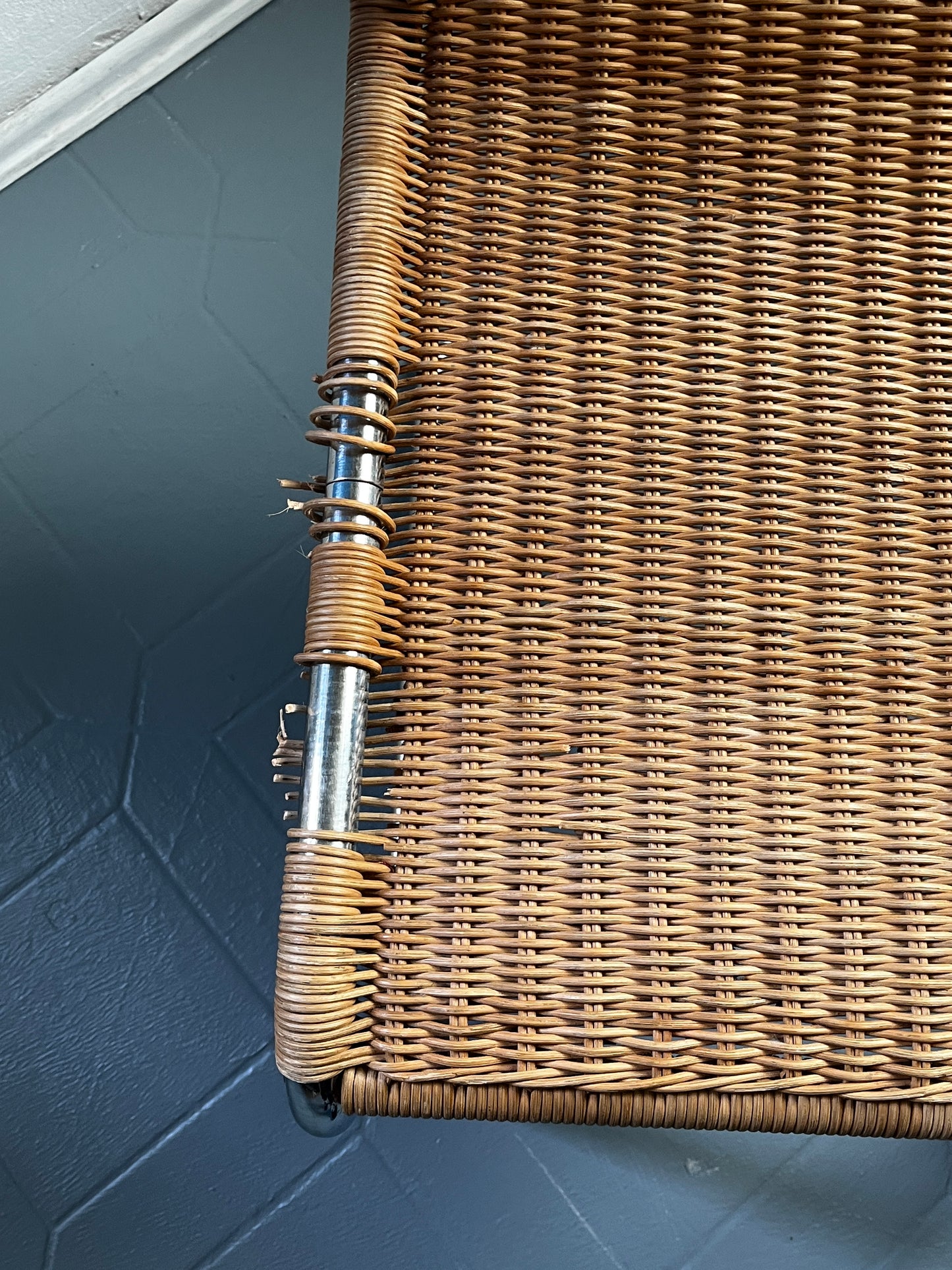 Steel tube chair, cantilever design, Bauhaus era, 1930s to 1950s