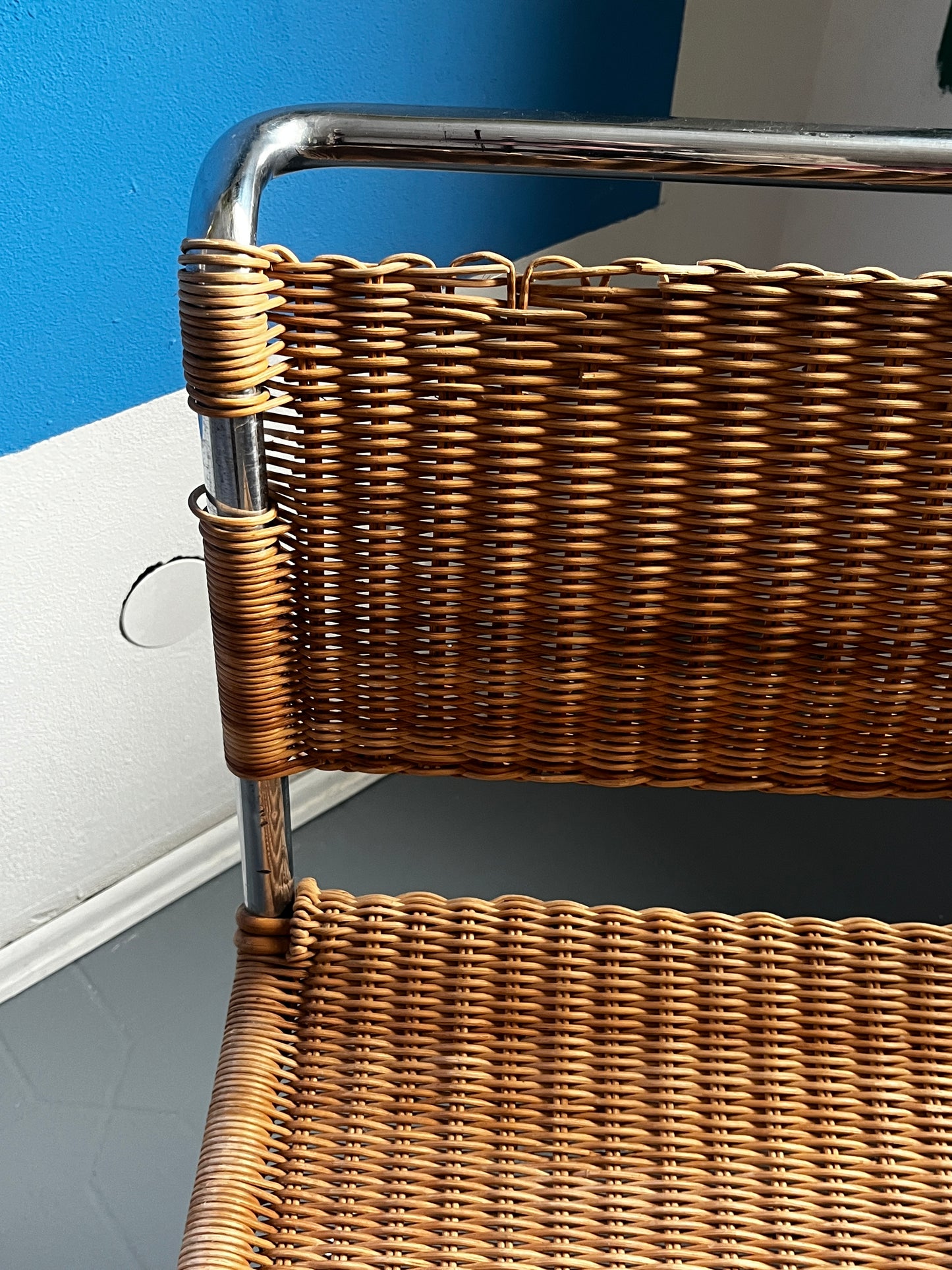 Steel tube chair, cantilever design, Bauhaus era, 1930s to 1950s
