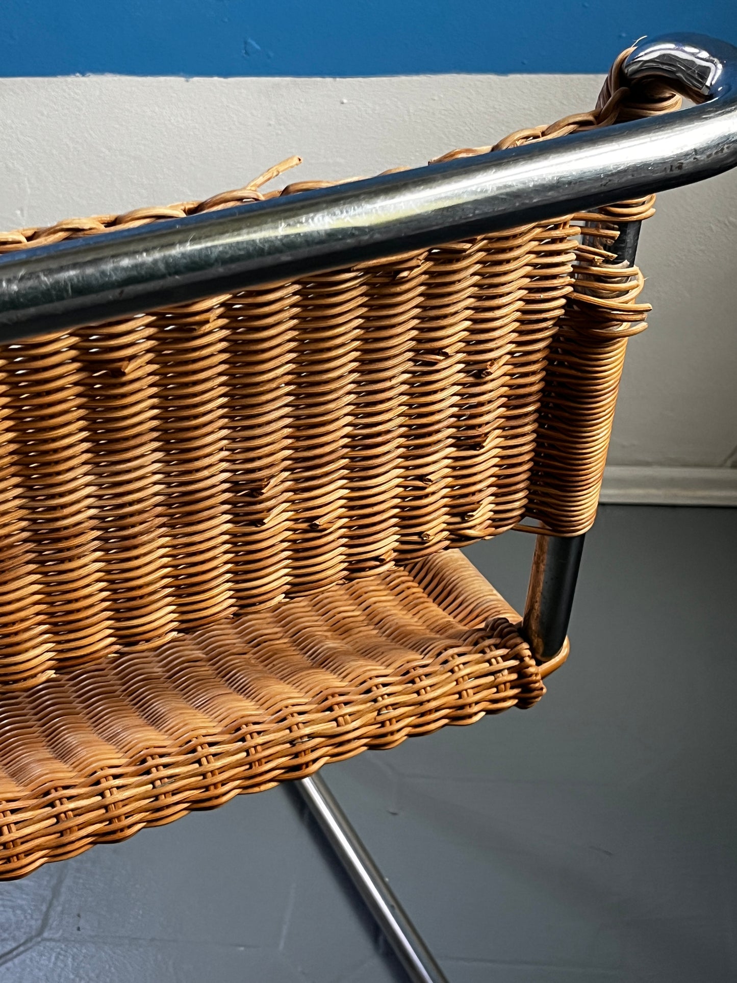 Steel tube chair, cantilever design, Bauhaus era, 1930s to 1950s