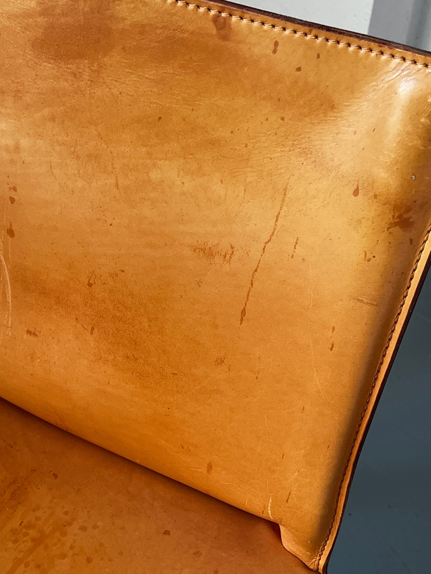 Mario Bellini Sessel für Cassina Modell Cab chair hellbraunes Leder (Sessel Nr. 2)