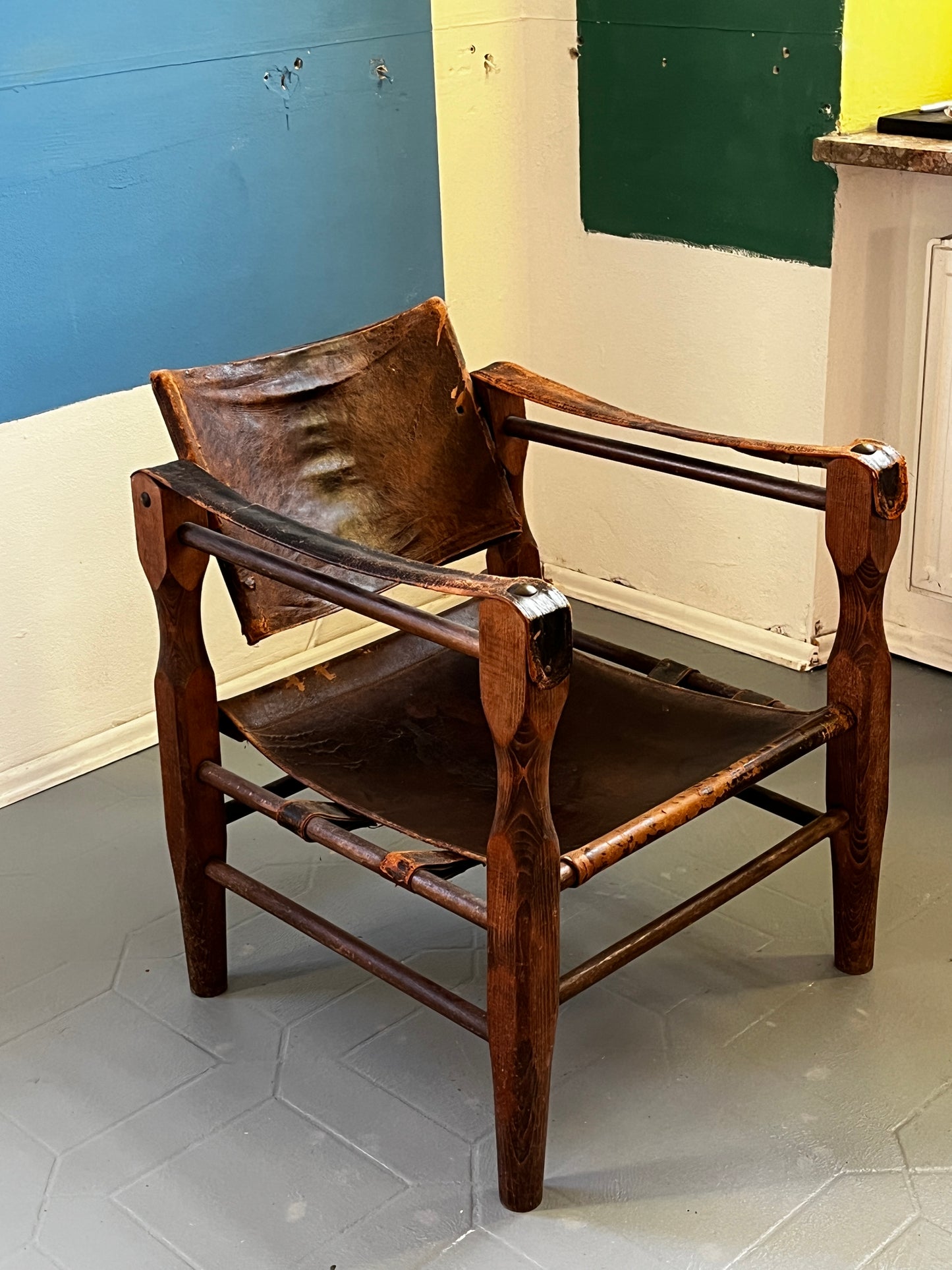 Restaurationsobjekt Safari Sessel Leder 50er / 60er