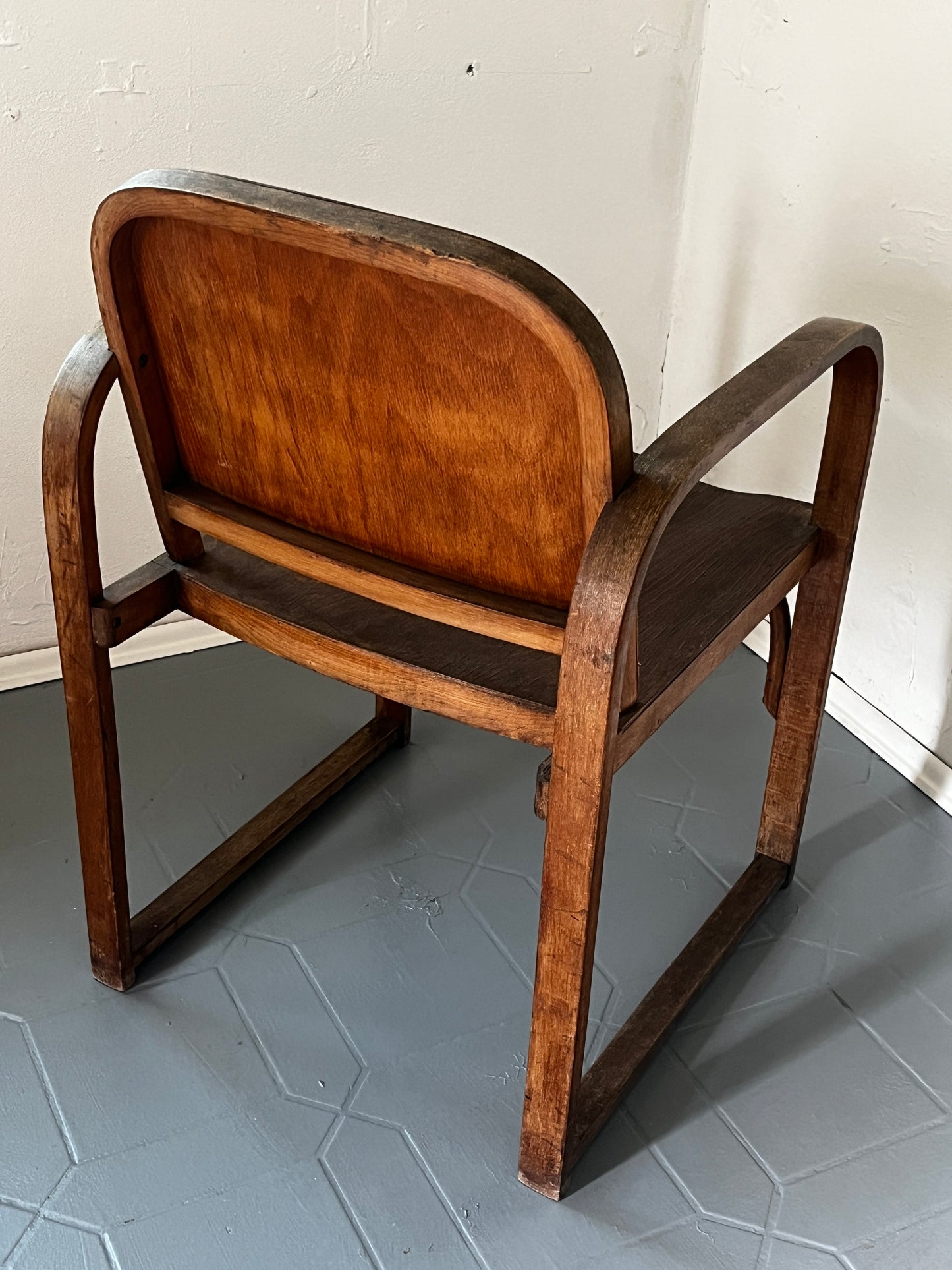 Restaurationsobjekt Tatra Sessel für Bata Zslim Modell A 745 F