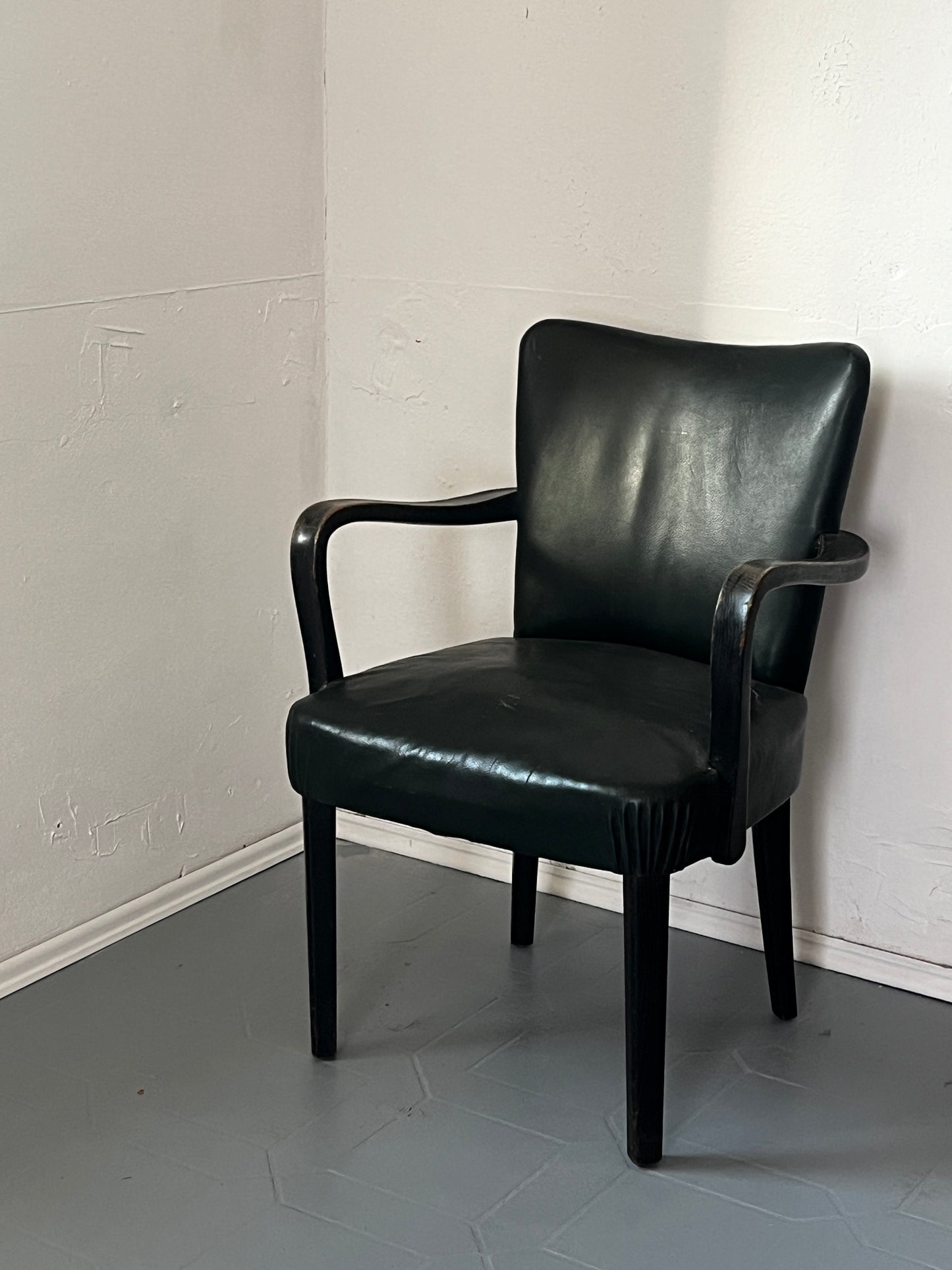 Restaurationsobjekt Portois & Fix Armlehnstuhl – Wiener Moderne ca. 1900-1920