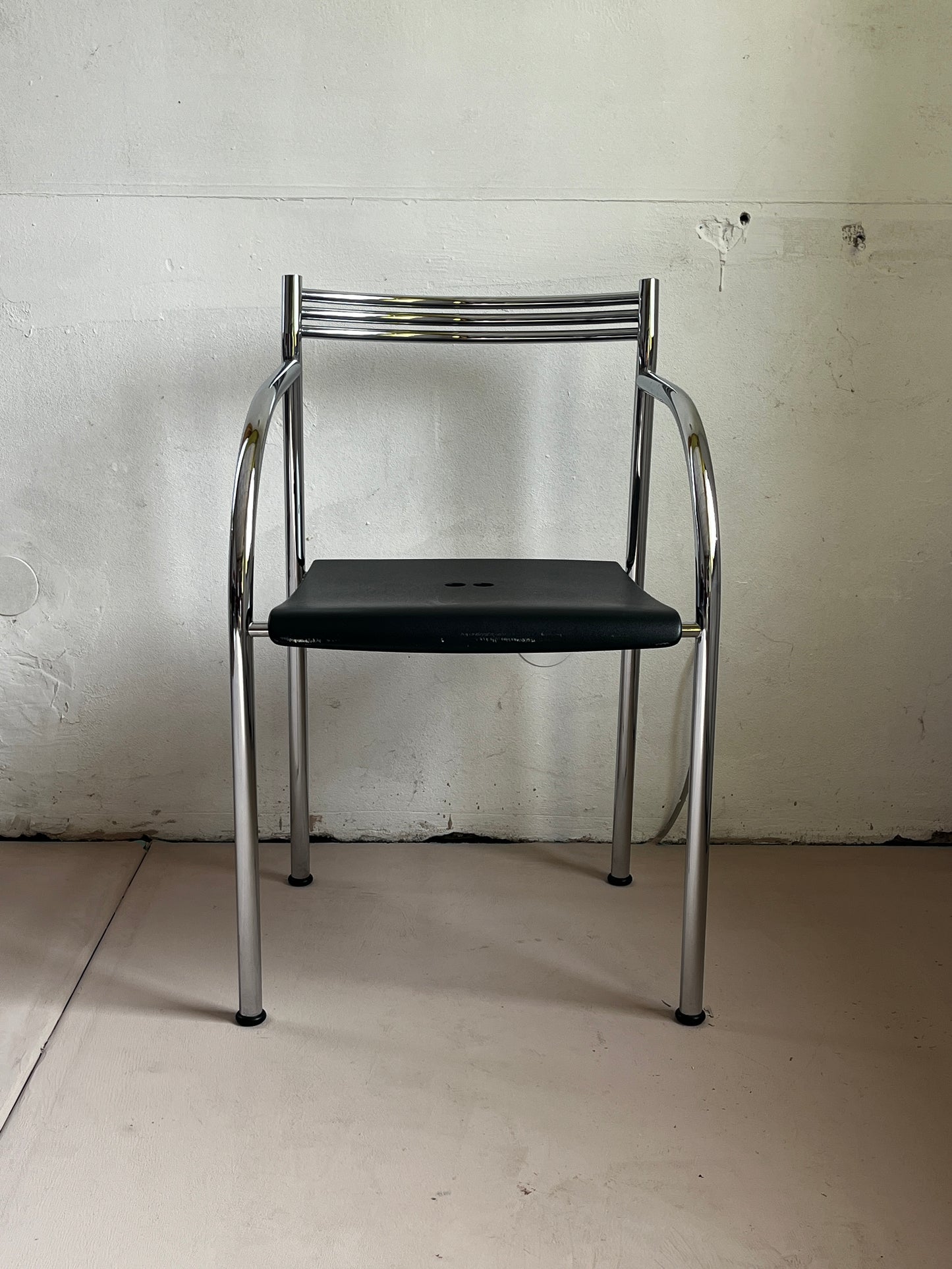 Philippe Starck Sessel Modell Francesca Vintagefurniture Vintagedesign Vintseekers