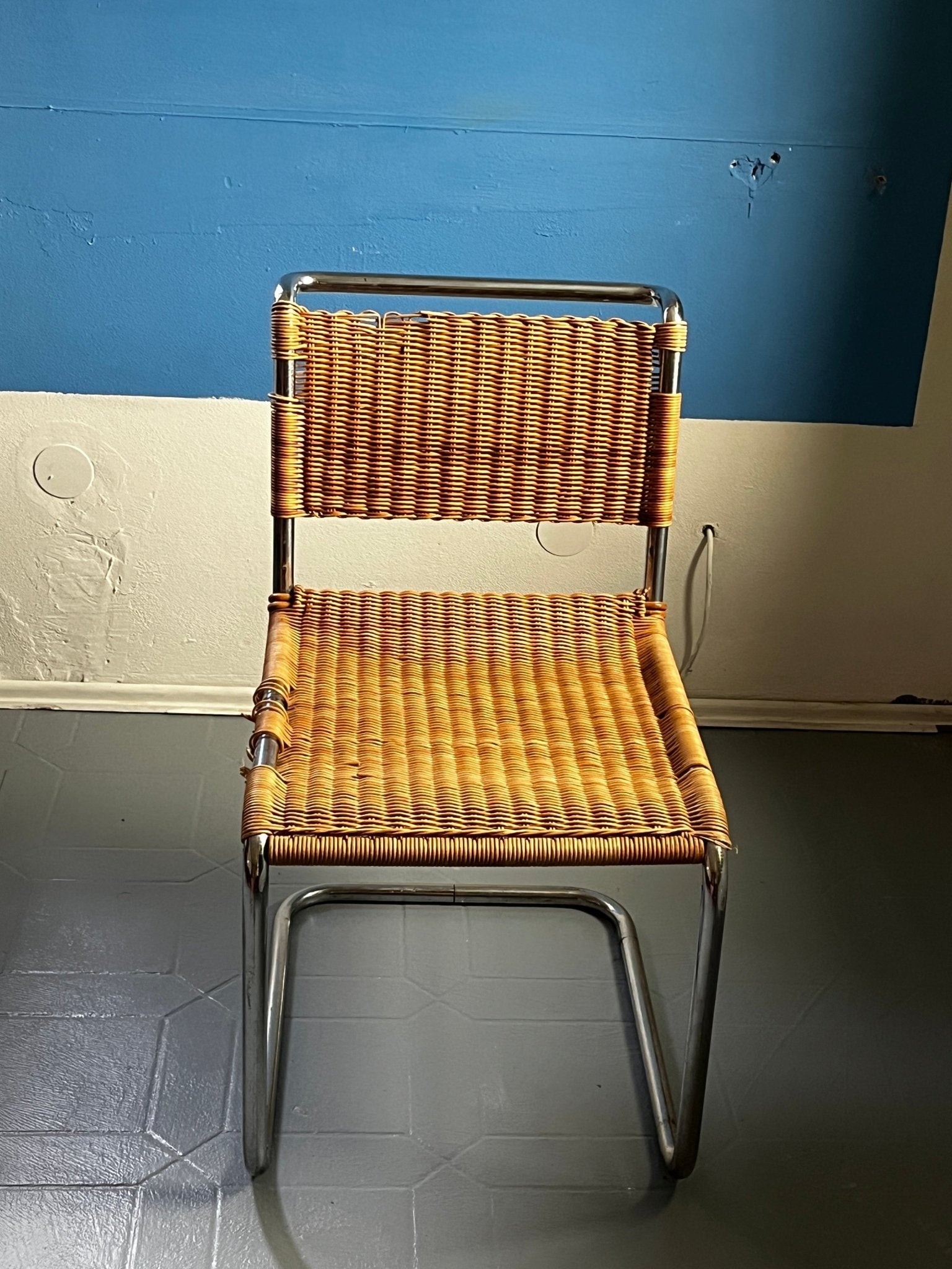Attributed Anton Lorenz Stahlrohr Freischwinger Bauhaus Ära 1930er bis 1950er - vintseekers