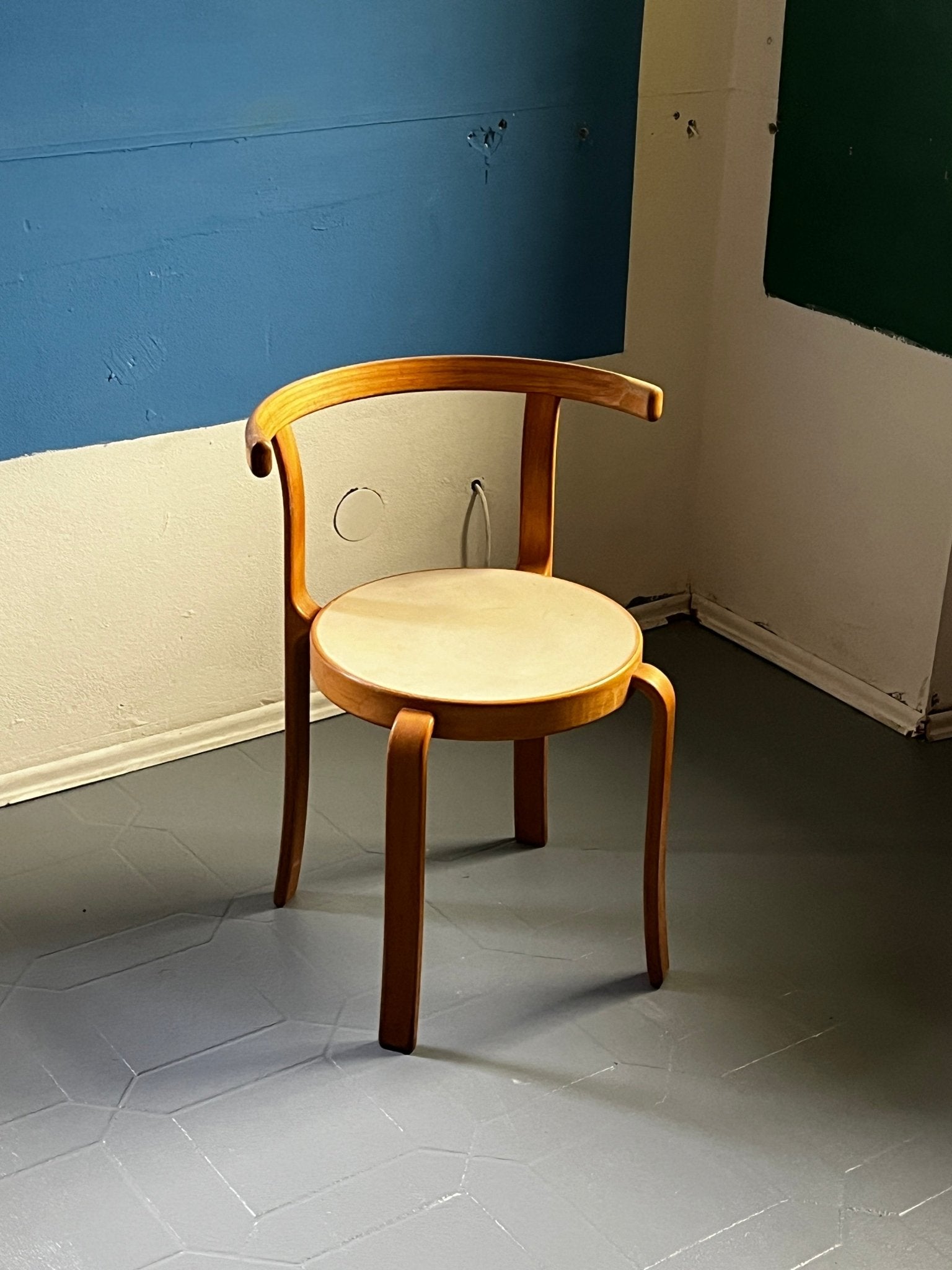 Magnus Olesen Sessel Modell Serie 8000 - vintseekers