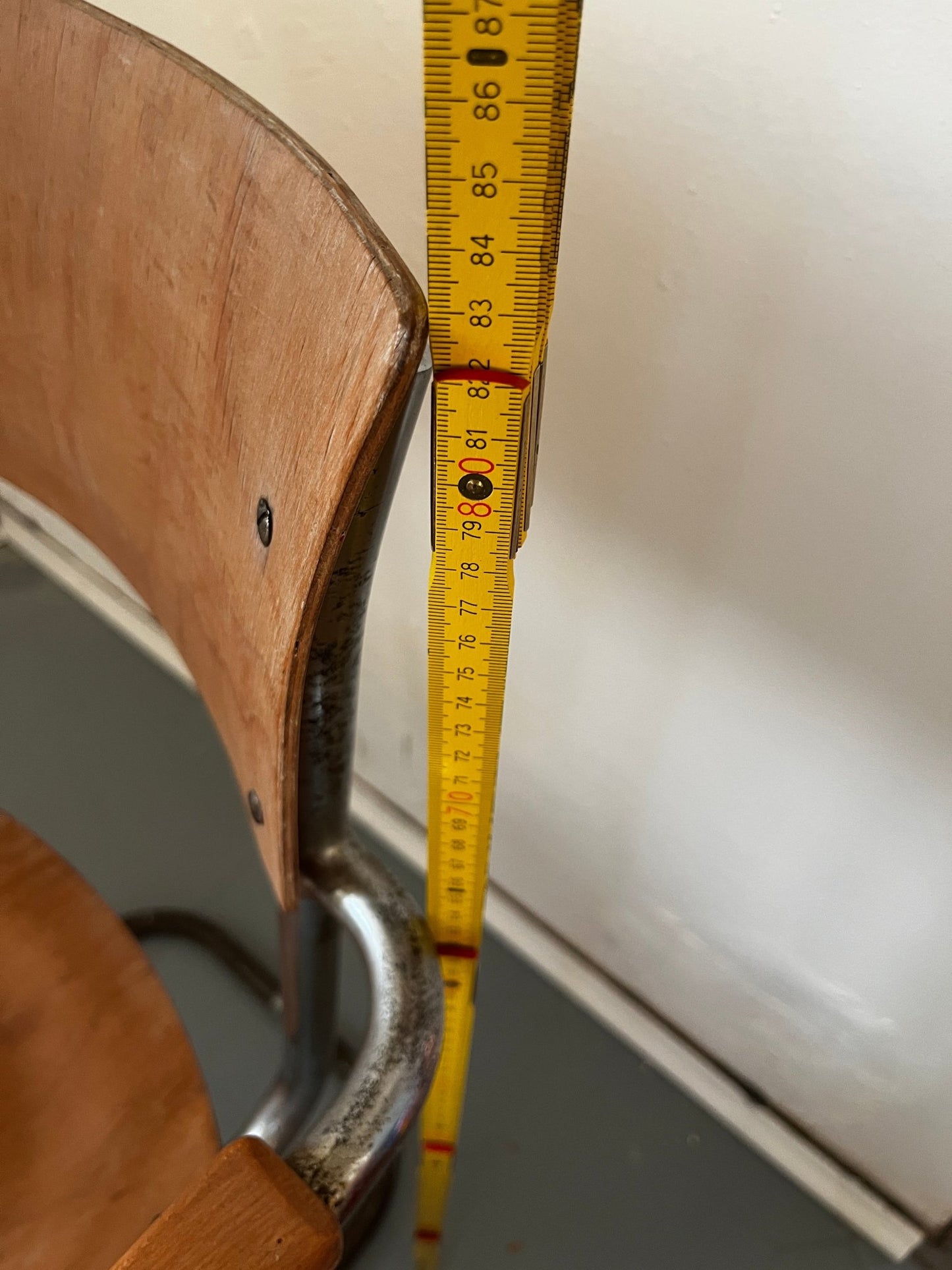Mart Stam S 43 F Sessel Freischinger Gottwald Wien Stahlrohr Holz braun - vintseekers