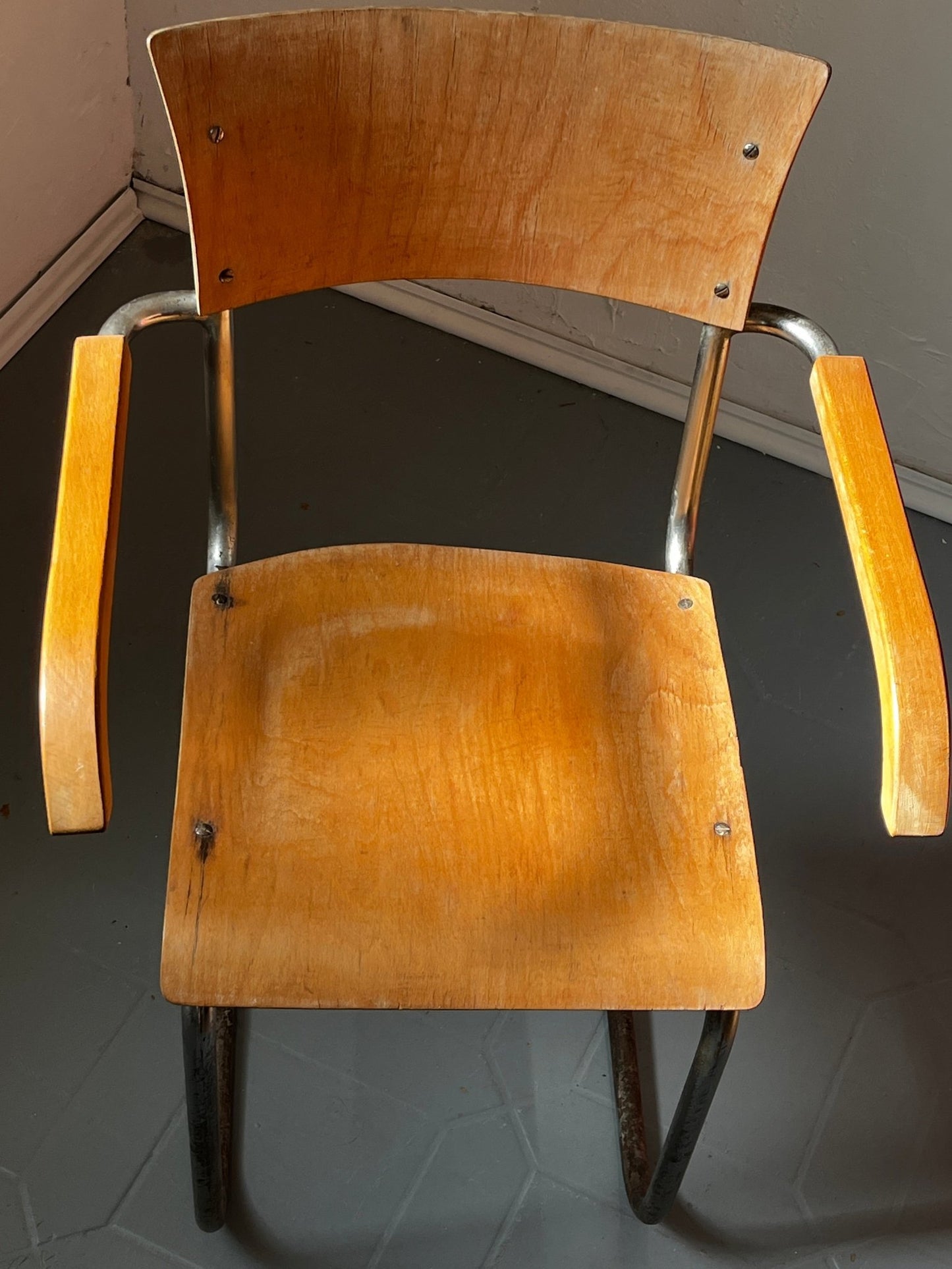 Mart Stam S 43 F Sessel Freischinger Gottwald Wien Stahlrohr Holz braun - vintseekers
