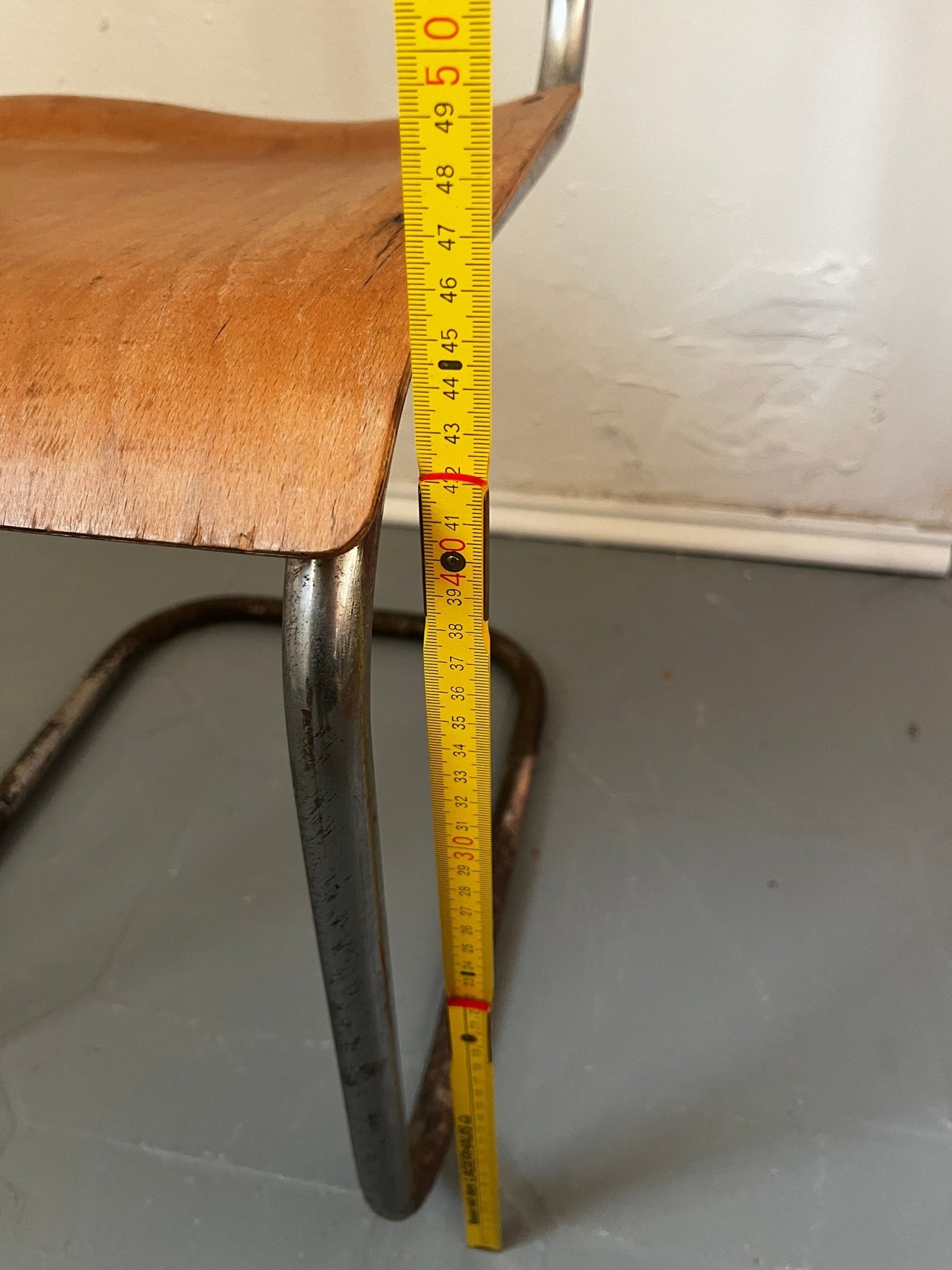 Mart Stam S 43 F Sessel Freischinger Gottwald Wien Stahlrohr Holz braun - vintseekers